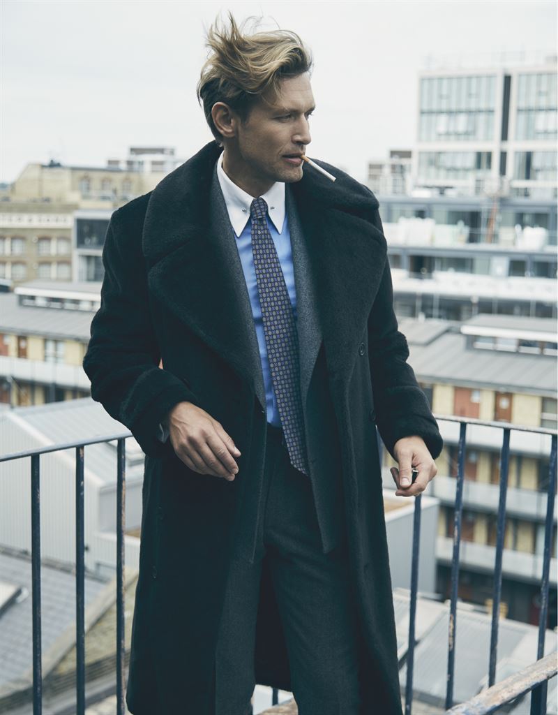 robertas aukstuolis photo