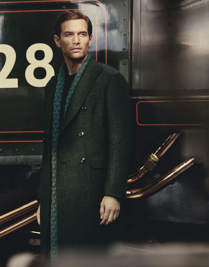 robertas aukstuolis photo