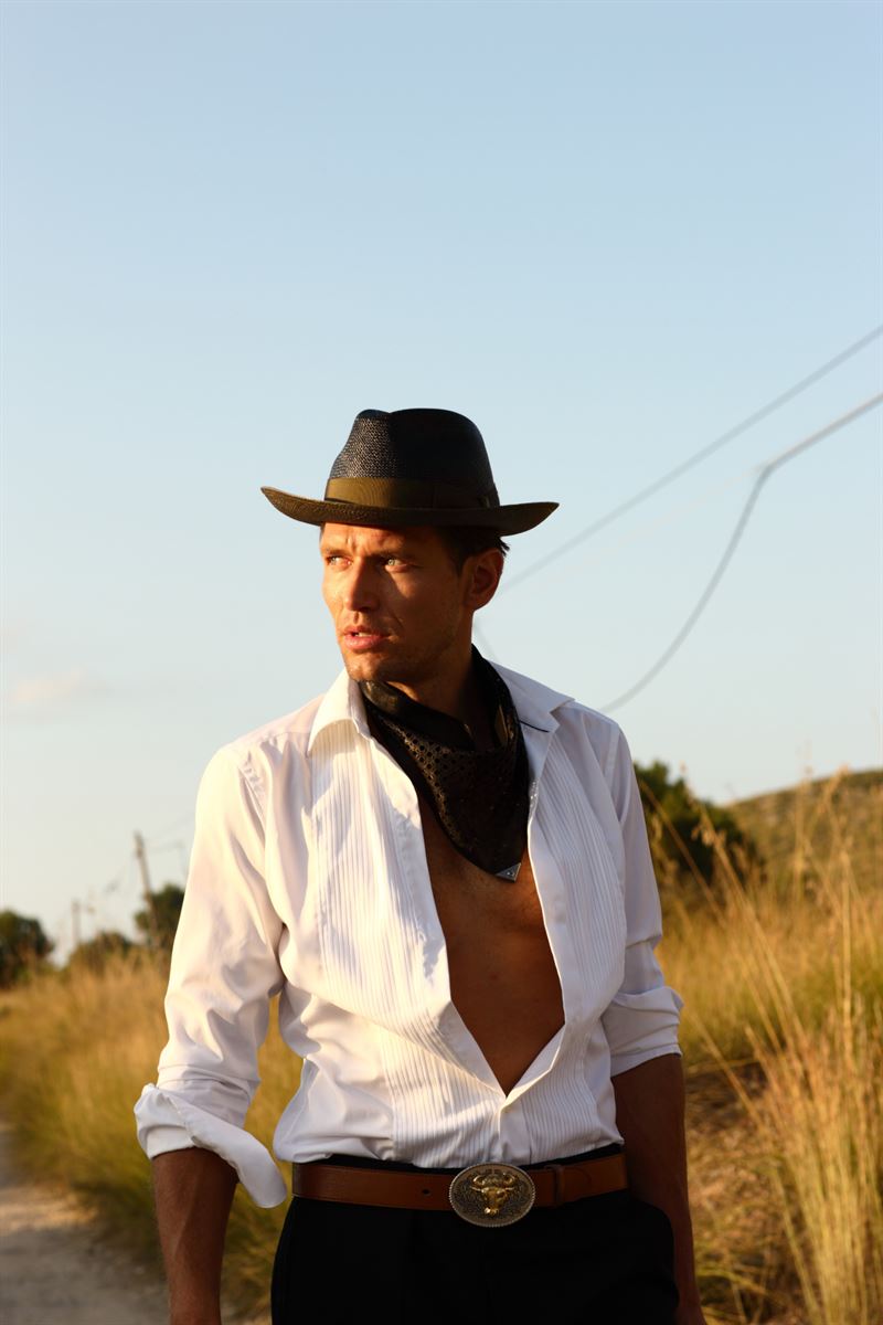 robertas aukstuolis photo