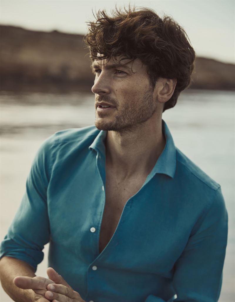 tom james photo