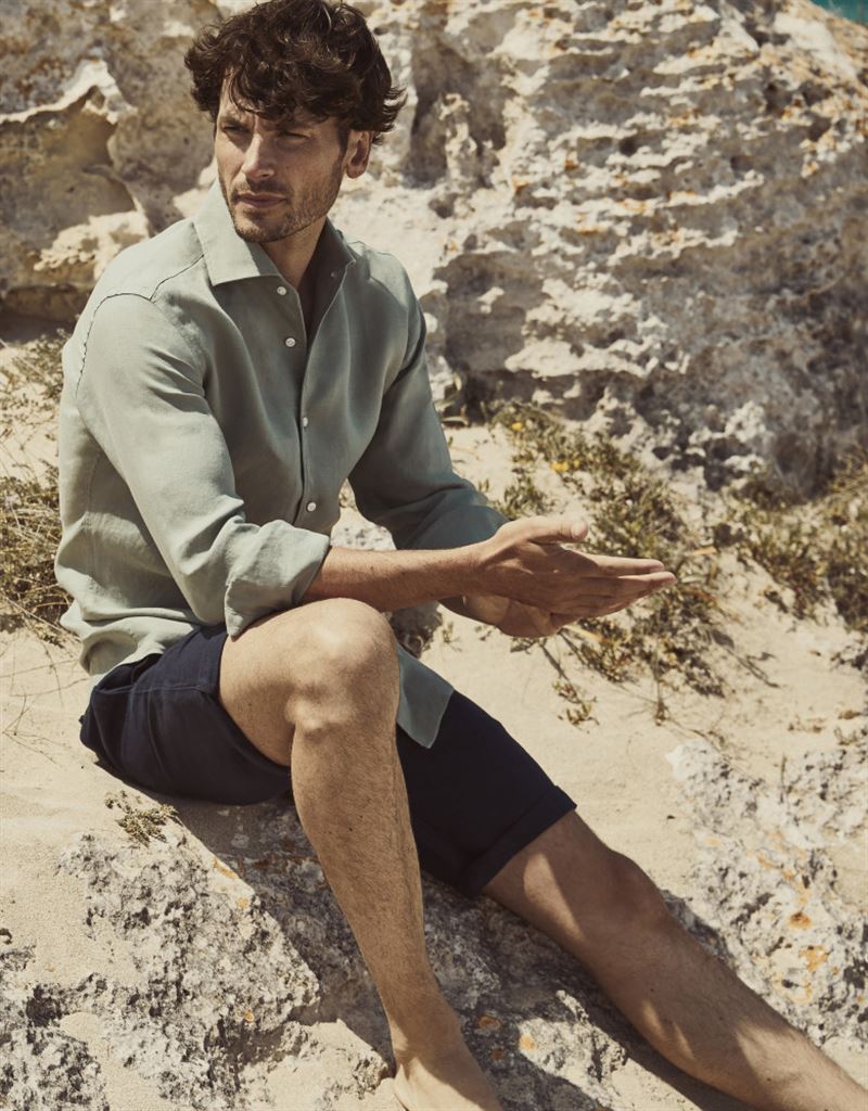 tom james photo