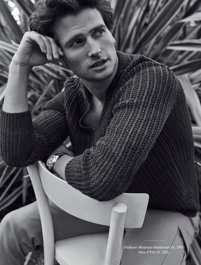 tom warren photo