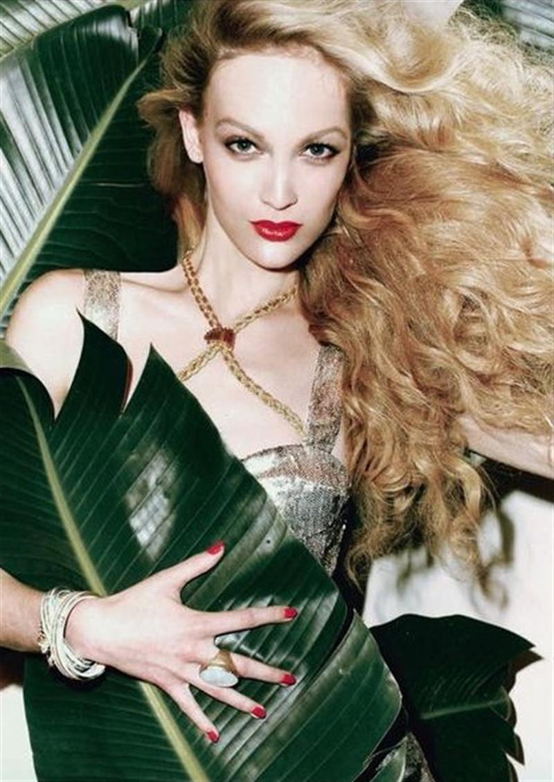 vanessa axente photo