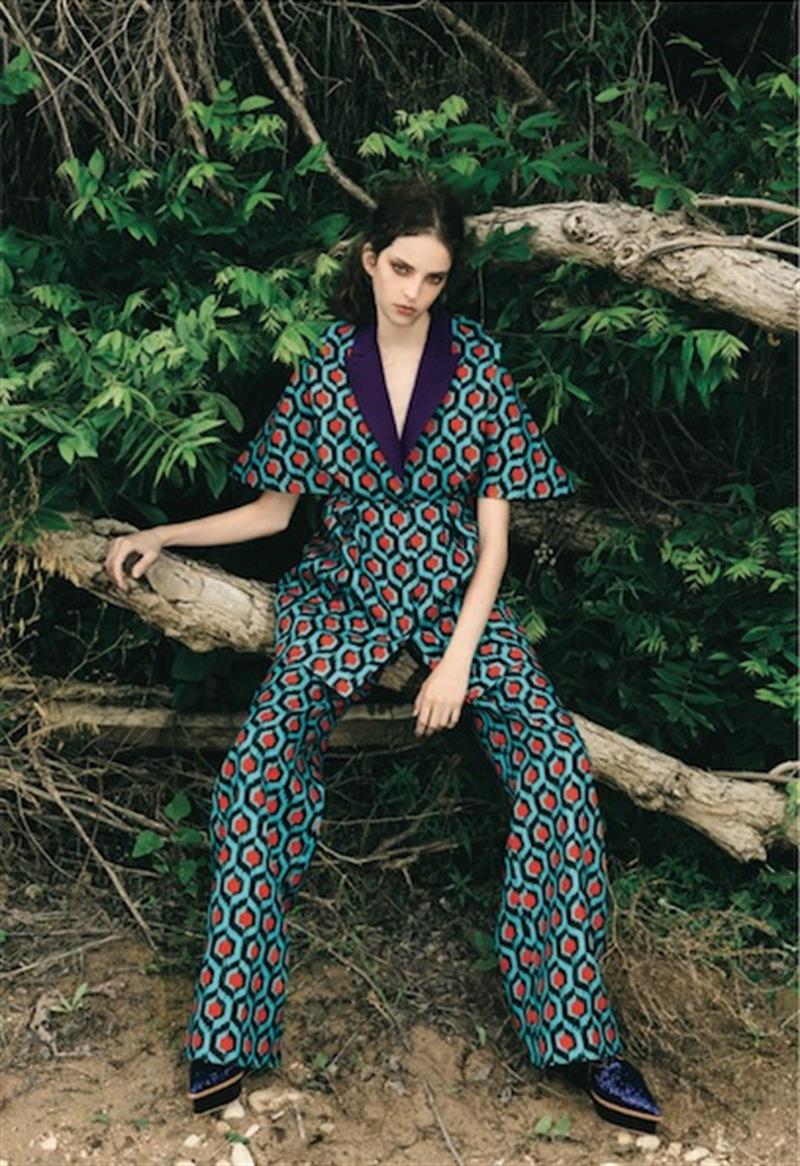 sophie jones photo