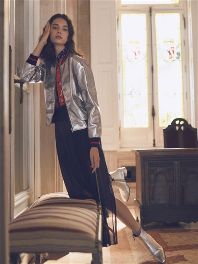 sophie jones photo