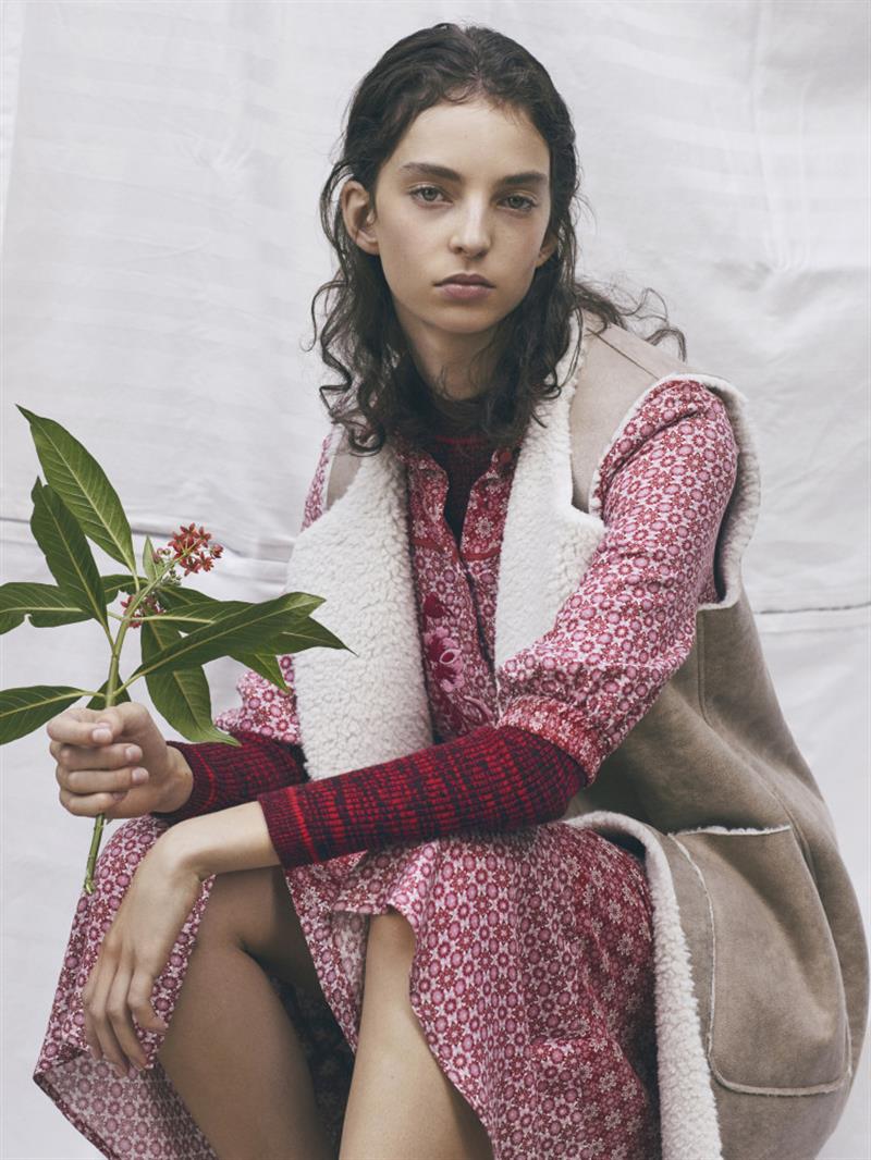 sophie jones photo