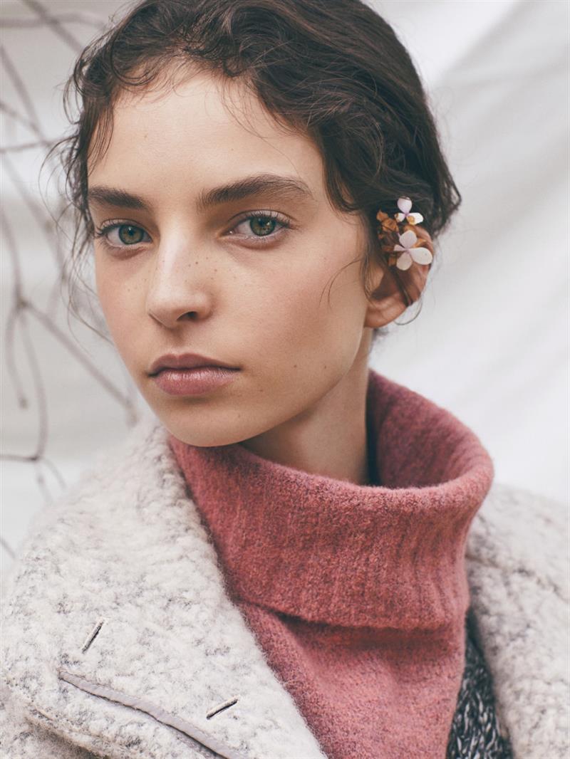 sophie jones photo