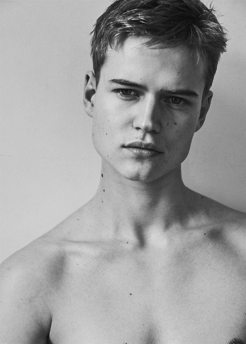 hjalmar huitfeldt photo