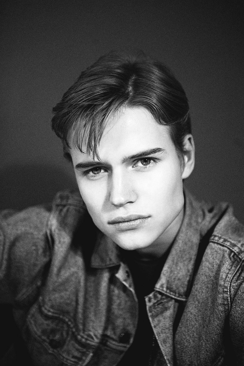 hjalmar huitfeldt photo