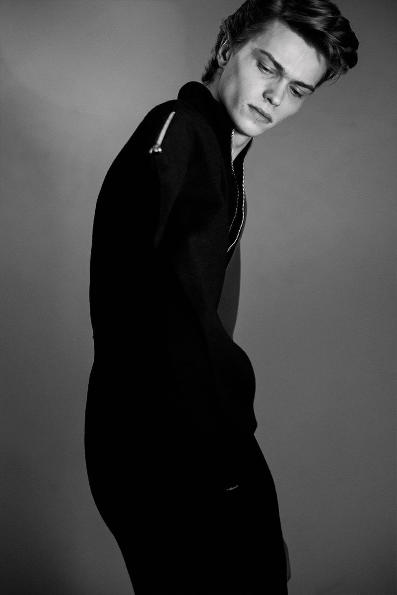 jake love photo