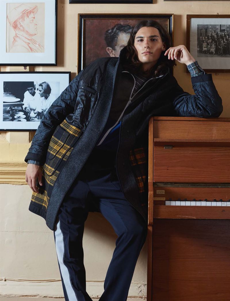 alex dragulele photo