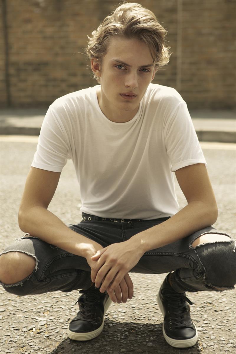 tobias paulsen photo