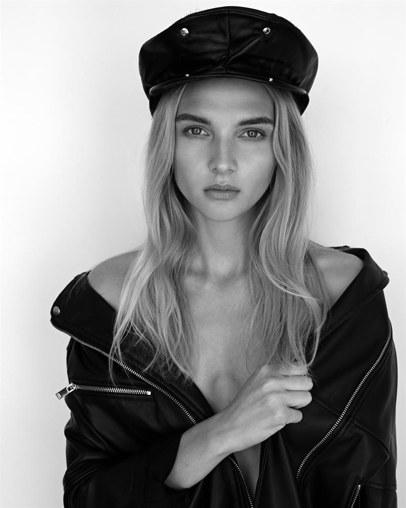 sabina salajkova photo