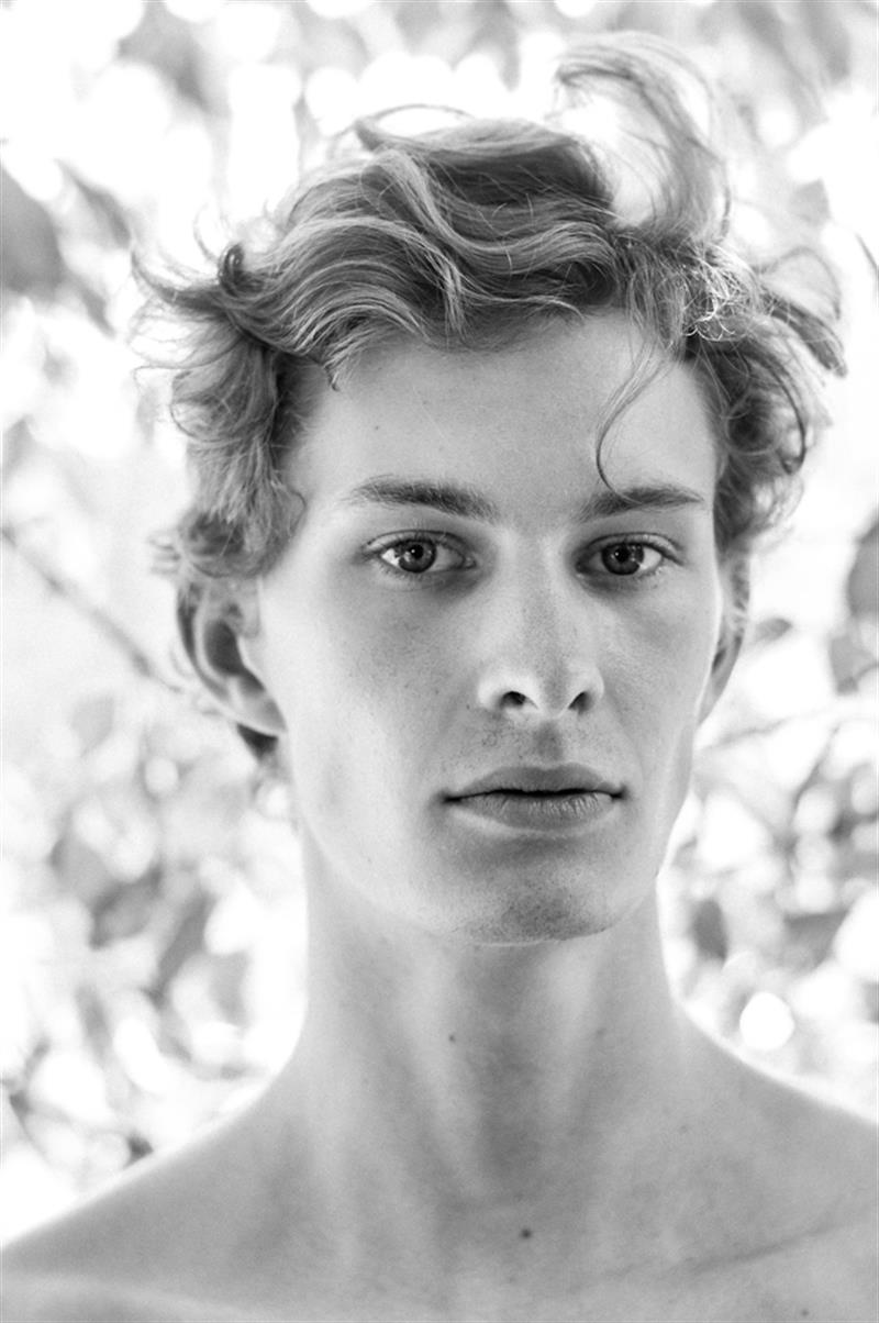 jonas palmhoej photo