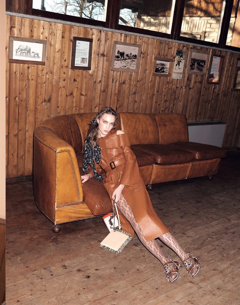 karolina egersdorfova photo