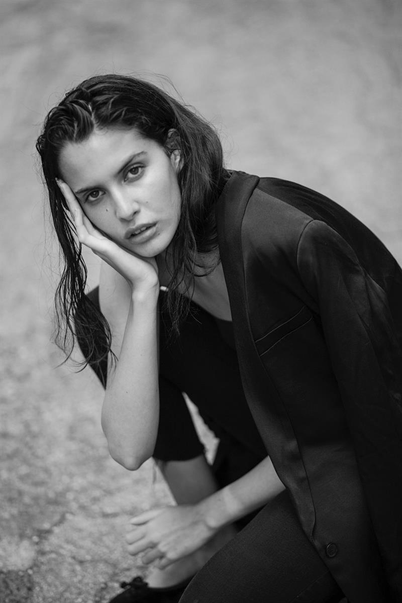 anna v photo