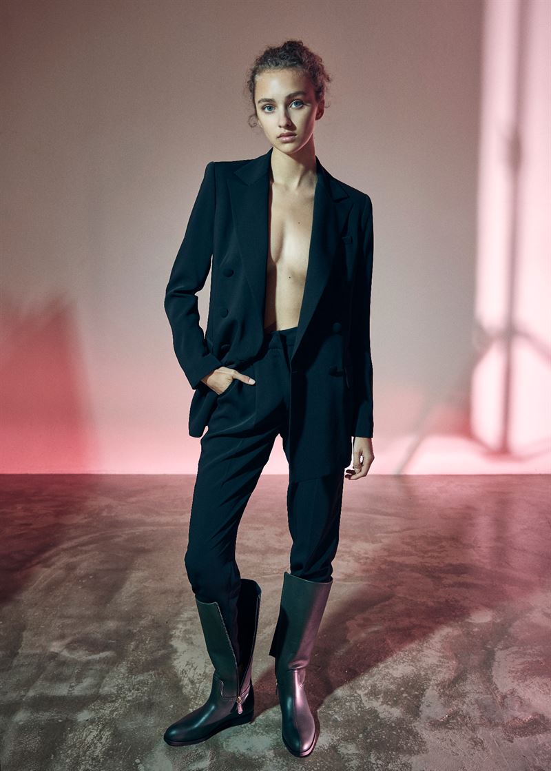 gabriella laws photo