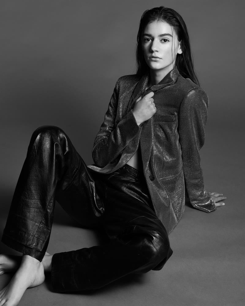 aurora deva photo
