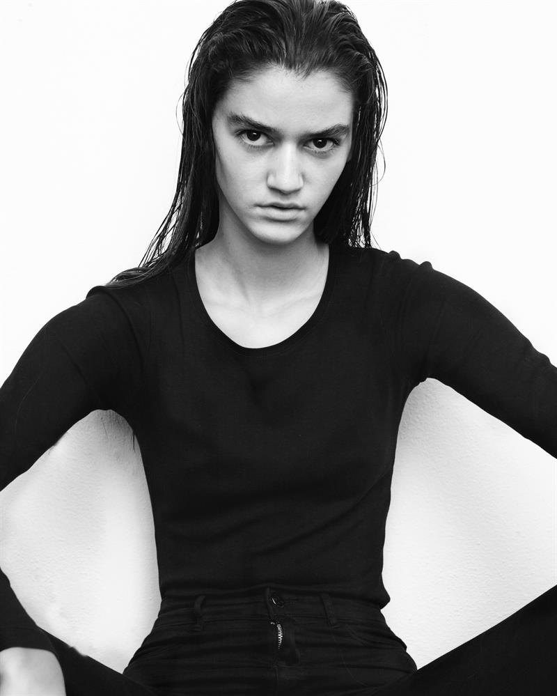 aurora deva photo