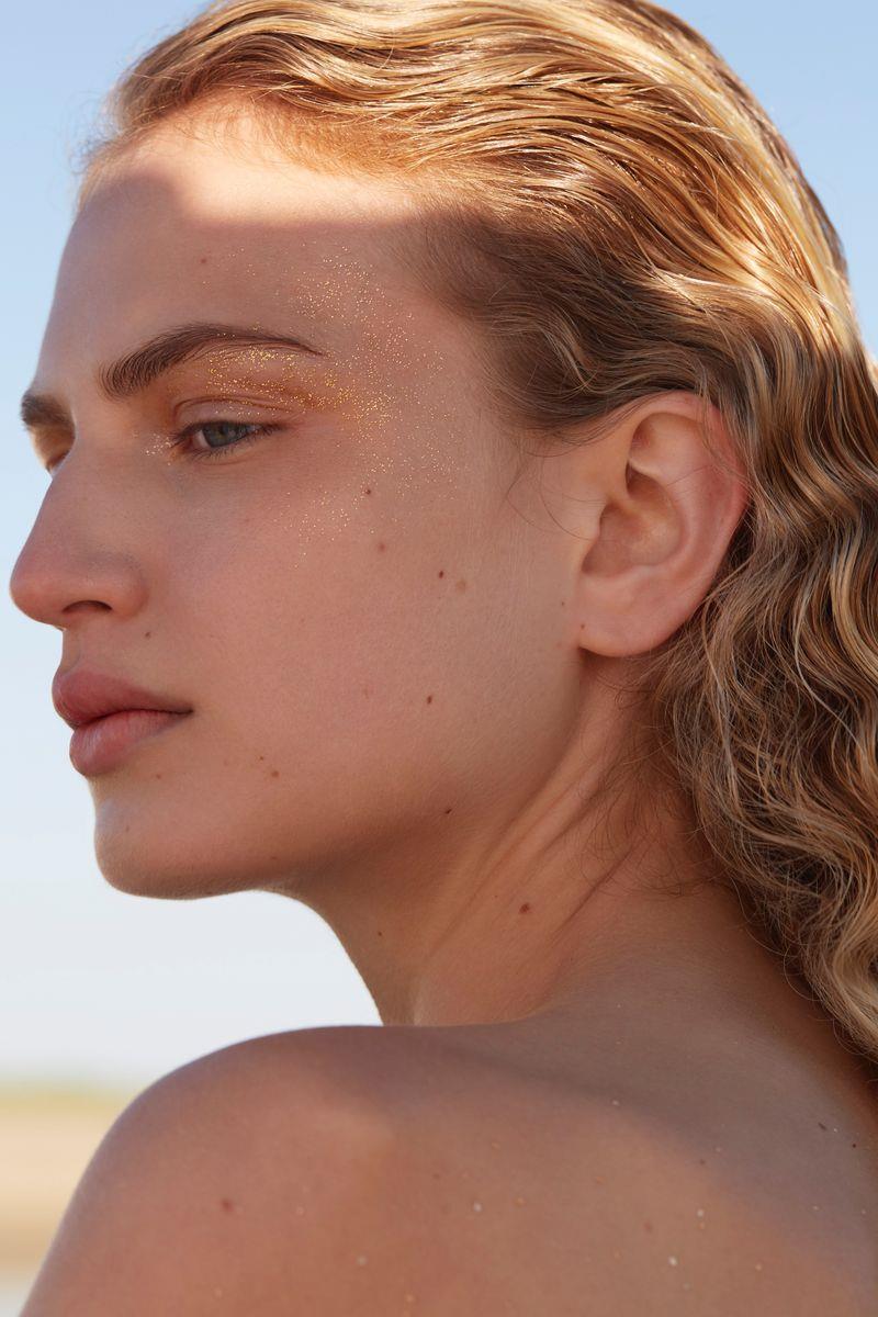 aliz menyhert photo