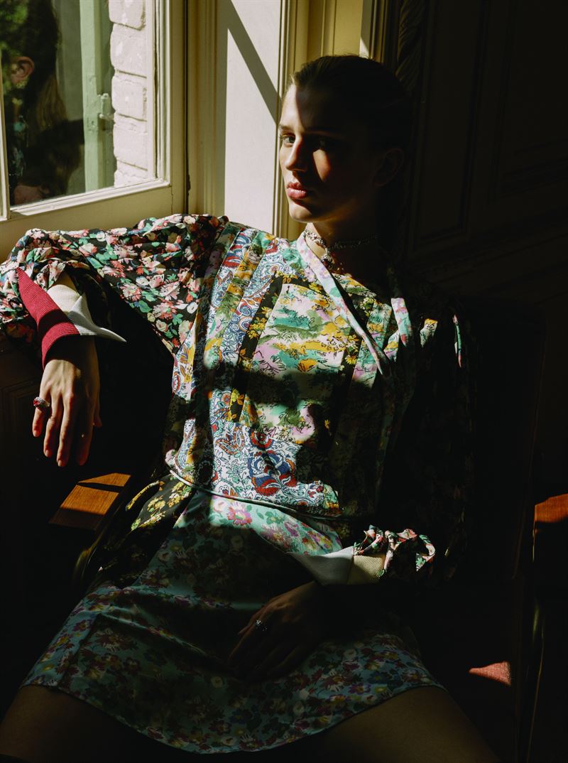 sabina lobova photo