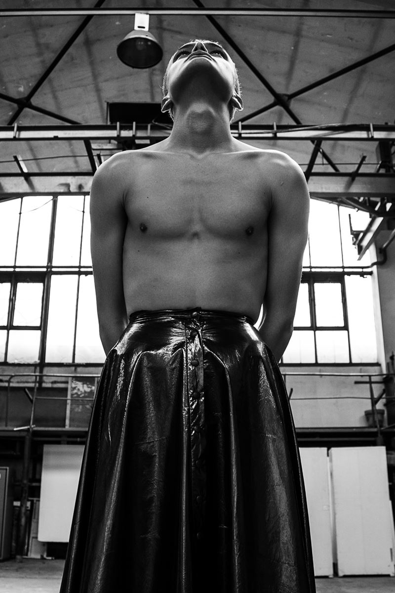 mika aaron photo