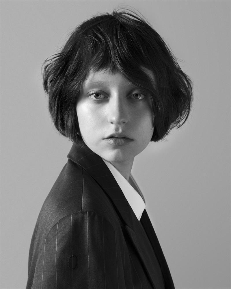 delphine armanville photo