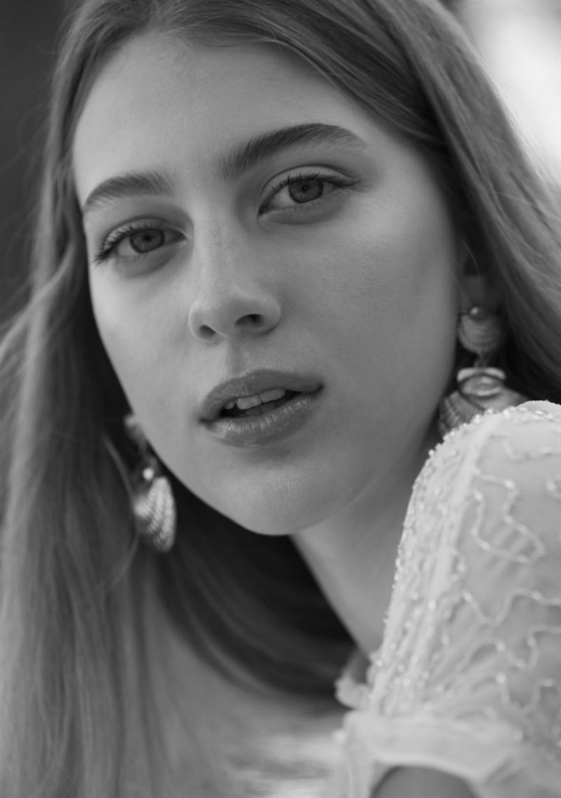 greta axente photo