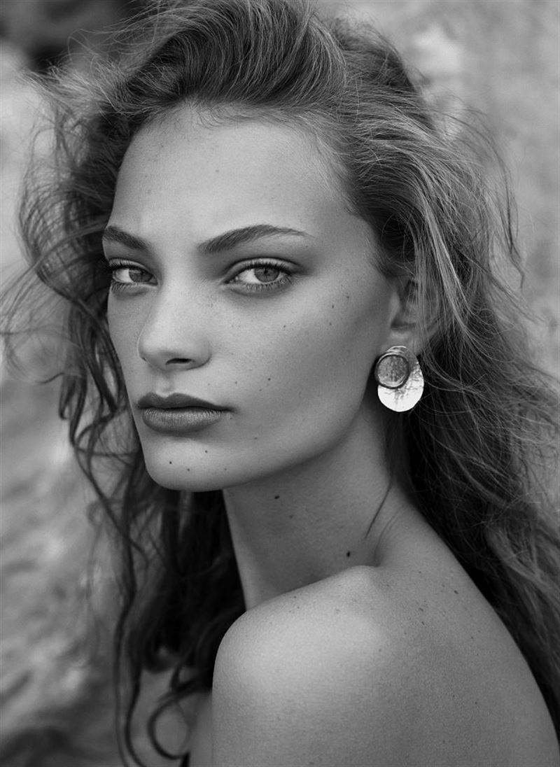 bethany de waal photo