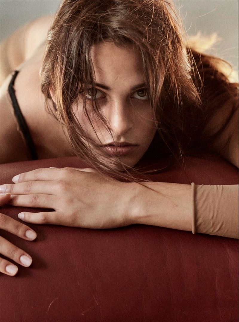 lucia olivieri photo