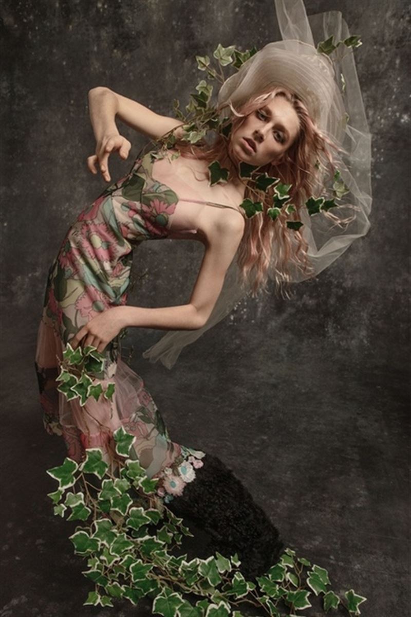 hunter schafer photo