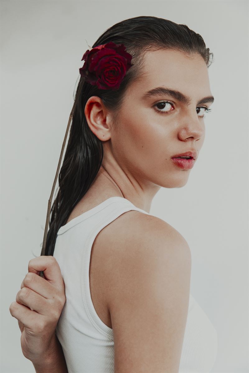 gabrielle ludtke photo