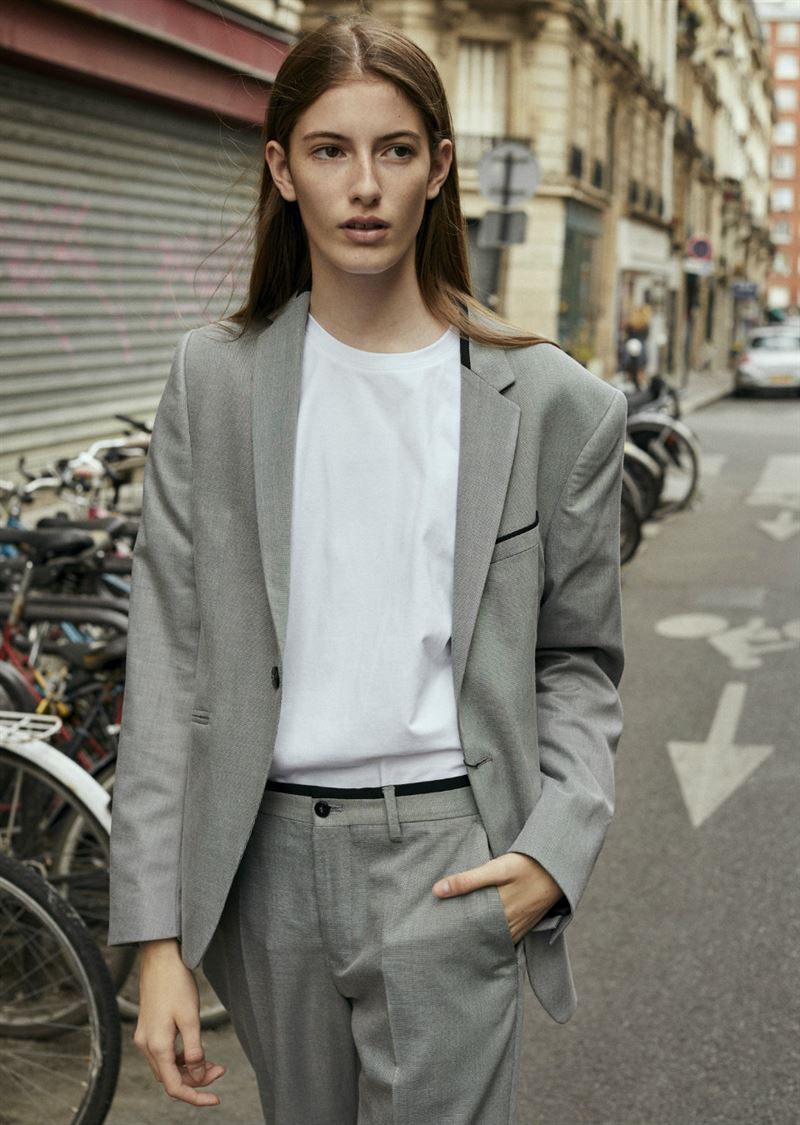 lora stoitsova photo
