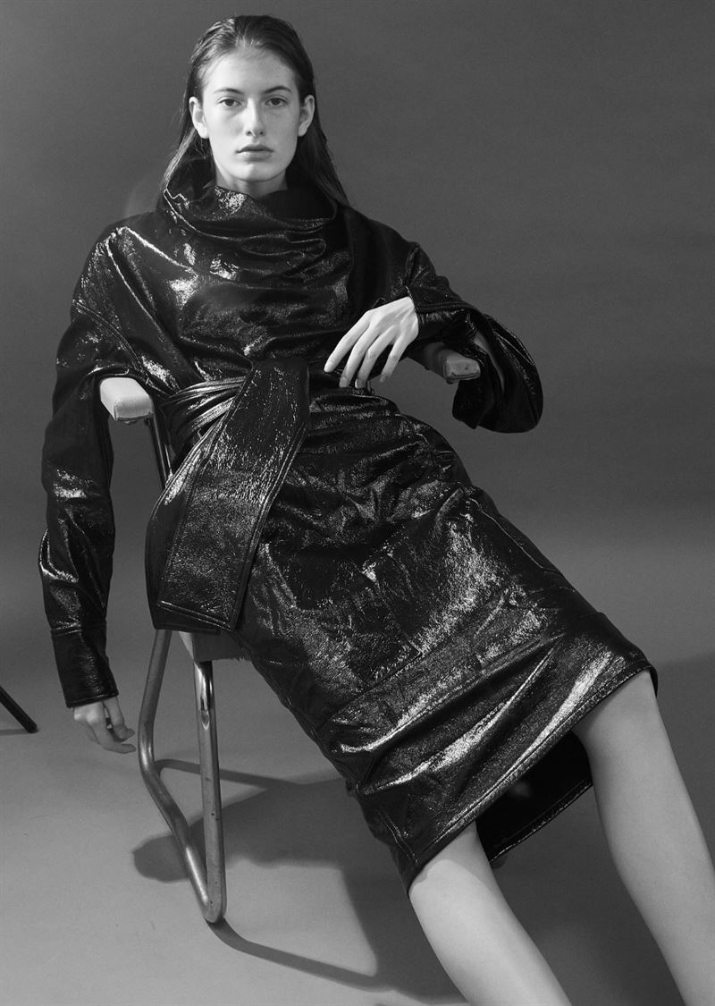 lora stoitsova photo