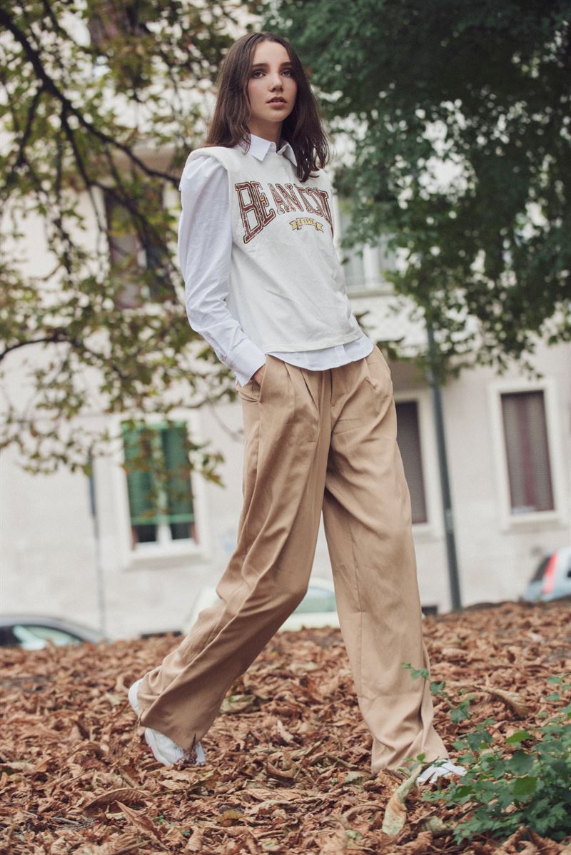 nike lorenz photo
