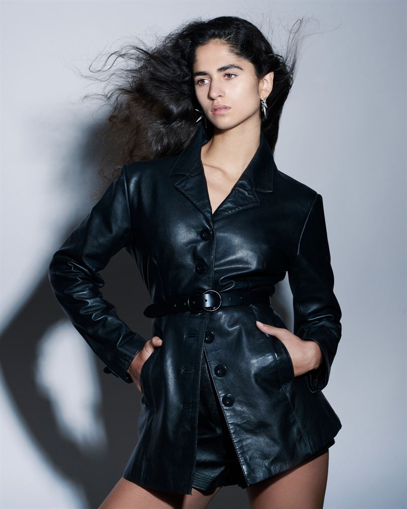 iman lili photo